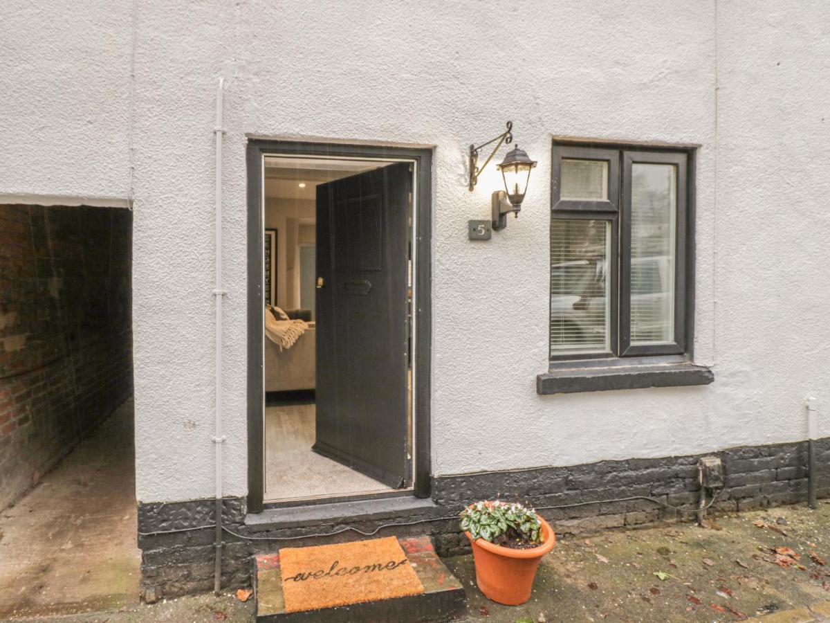 Vila 5 Coley Lane Stafford Exteriér fotografie